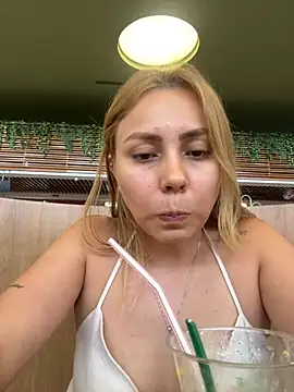 Brittanyrosexx online show from September 8, 2025, 8:52 pm