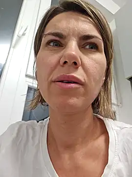 FeliciaKrige online show from February 27, 2026, 11:04 pm