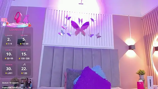 chantall1375 online show from March 16, 2025, 2:10 am