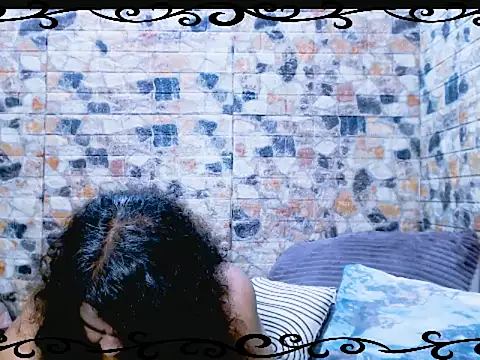 indianstar75 online show from November 18, 2025, 6:33 pm