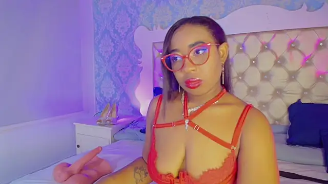 CaseyMoon online show from February 16, 2026, 12:37 pm