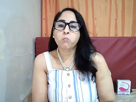 Snapshot of Indiankushy chatting on October 25, 2025, 4:18 pm Indiankushy online show from October 25, 2025, 4:18 pm