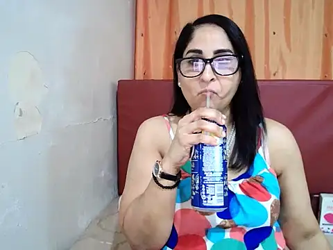 Snapshot of Indiankushy chatting on November 11, 2025, 4:35 pm Indiankushy online show from November 11, 2025, 4:35 pm