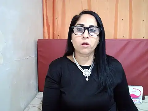 Snapshot of Indiankushy chatting on October 3, 2025, 5:03 pm Indiankushy online show from October 3, 2025, 5:03 pm