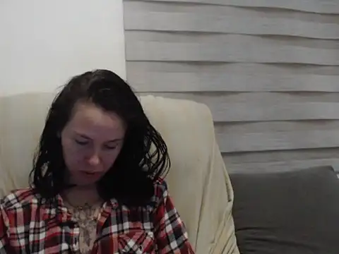 Venusluxodomme online show from March 2, 2026, 2:34 am