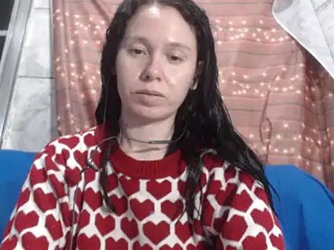 Venusluxodomme online show from September 28, 2025, 5:36 am