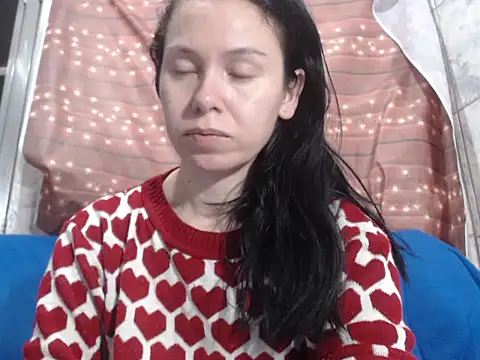 Venusluxodomme online show from September 23, 2025, 3:46 am