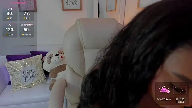 zobe love online show from September 8, 2025, 4:39 pm