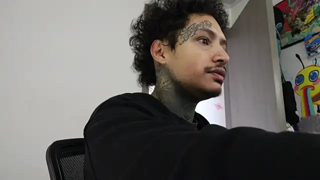 trieone online show from October 15, 2025, 12:24 pm