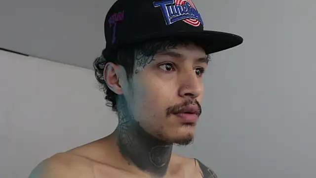 trieone online show from February 26, 2025, 2:59 pm