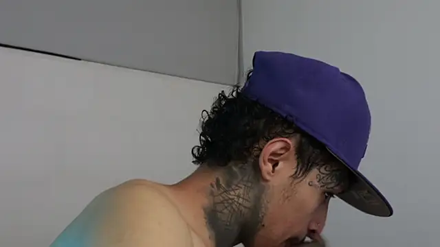 trieone online show from February 27, 2025, 3:51 am