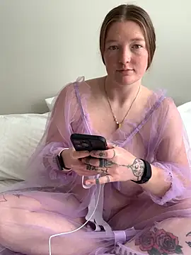 PussiesnCream  online show from March 12, 2026, 7:07 pm