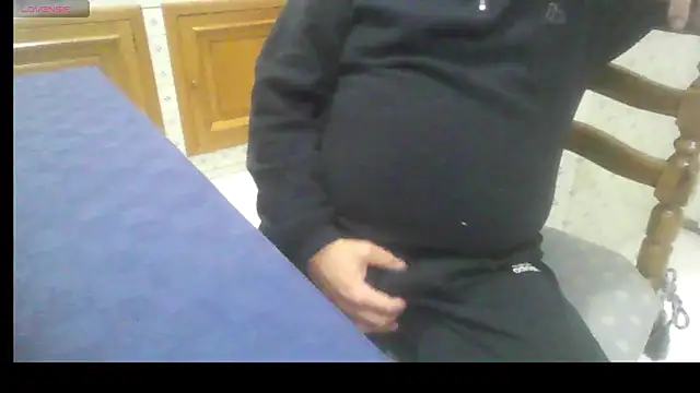 polloiw online show from March 3, 2026, 4:30 am