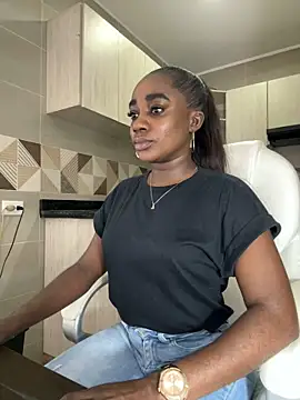 Snapshot of cristaaalclocks1 chatting on March 12, 2025, 1:40 pm cristaaalclocks1 online show from March 12, 2025, 1:40 pm