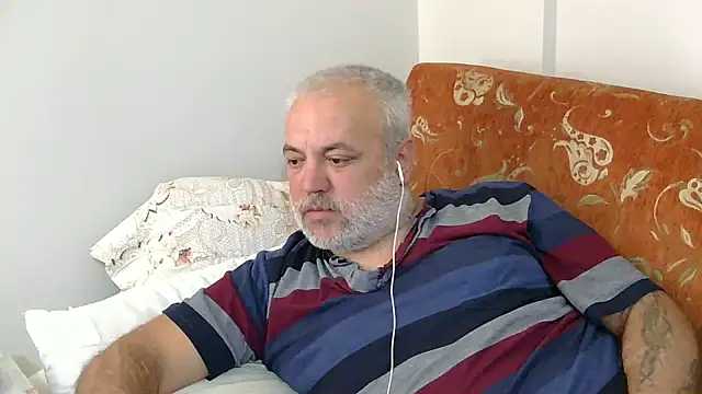 husoizmir online show from February 11, 2026, 9:31 am