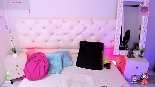 ximena slut 21 online show from September 26, 2025, 3:57 am