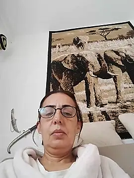 silla online show from November 1, 2025, 10:42 am