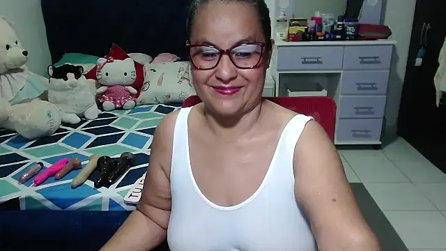 Snapshot of pervert_mommy_ chatting on October 9, 2025, 9:43 am pervert mommy online show from October 9, 2025, 9:43 am