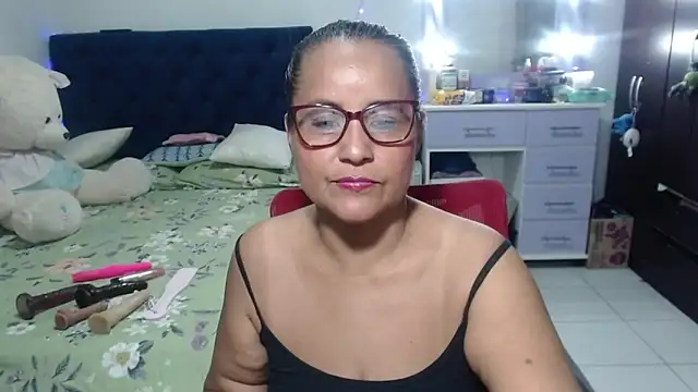 pervert mommy  online show from March 17, 2026, 11:35 am