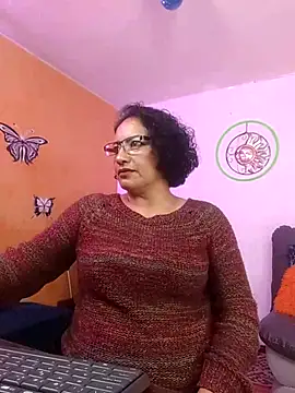 scarlet wet online show from February 25, 2025, 1:20 am