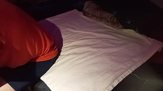 Kitrider online show from March 22, 2026, 3:21 am