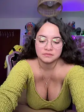 Snapshot of Sweet_sully__ chatting on February 3, 2026, 9:03 am Sweet sully online show from February 3, 2026, 9:03 am