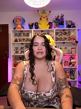 Snapshot of Sweet_sully__ chatting on February 14, 2026, 8:58 am Sweet sully online show from February 14, 2026, 8:58 am