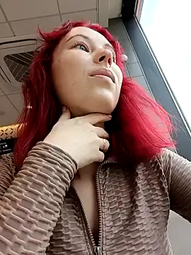 Snapshot of Frost_foxy chatting on March 7, 2025, 7:08 am Frost foxy online show from March 7, 2025, 7:08 am