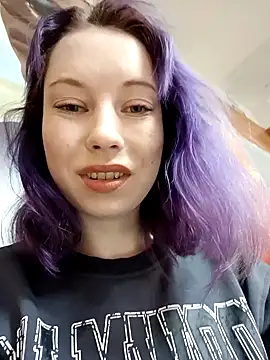 Snapshot of Frost_foxy chatting on February 15, 2025, 5:09 am Frost foxy online show from February 15, 2025, 5:09 am