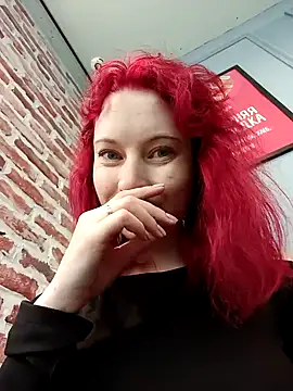 Snapshot of Frost_foxy chatting on March 9, 2025, 5:55 am Frost foxy online show from March 9, 2025, 5:55 am