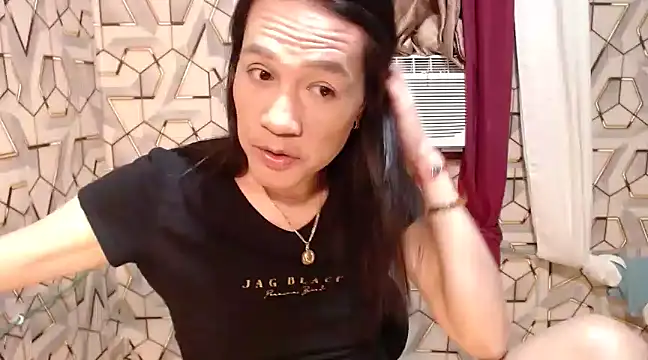 tshugecumxxx online show from February 17, 2025, 11:23 am