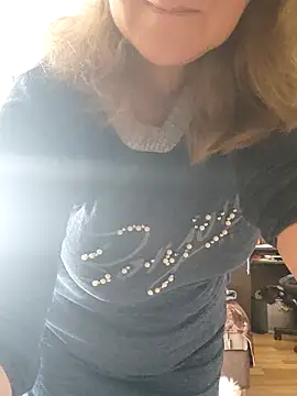 Elza01 online show from October 12, 2025, 8:48 am