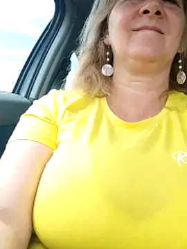 Elza01 online show from June 6, 2026, 8:41 am