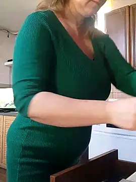 Elza01 online show from March 10, 2025, 6:49 am