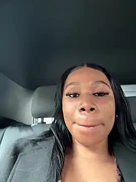 Belle    online show from September 26, 2025, 2:13 pm