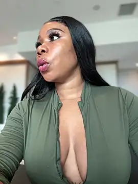 Belle    online show from September 14, 2025, 2:39 pm