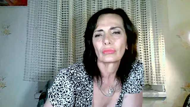DreamMarianna online show from June 9, 2026, 9:16 pm