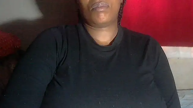 Choco-Coco10 online show from October 5, 2025, 9:22 am