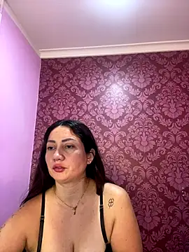 Snapshot of juliana_diaz chatting on December 15, 2025, 11:27 am juliana diaz online show from December 15, 2025, 11:27 am