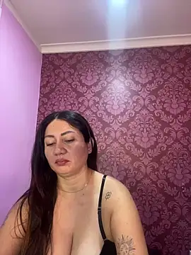 Snapshot of juliana_diaz chatting on December 18, 2025, 11:36 am juliana diaz online show from December 18, 2025, 11:36 am