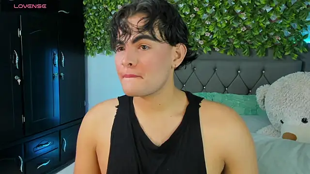 kamii 22 online show from February 18, 2025, 4:26 am