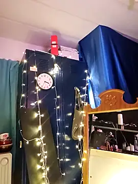 NikiFm online show from March 13, 2025, 2:27 am