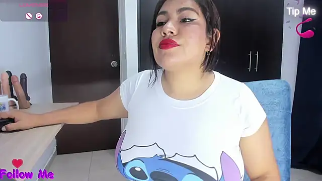 ElikoLanny  online show from November 17, 2025, 12:36 am