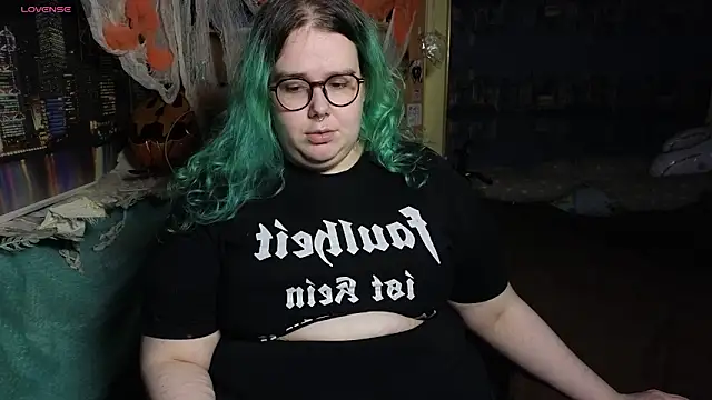 JannetPie online show from November 9, 2025, 12:58 am