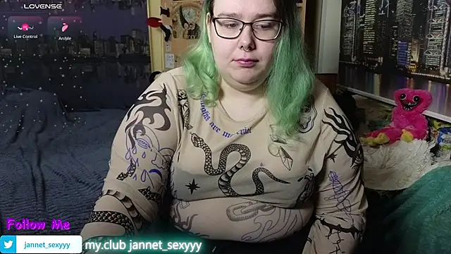 JannetPie online show from March 3, 2026, 12:50 am