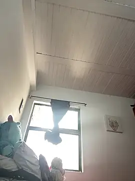 AlondraDiossa03 online show from March 4, 2026, 4:37 pm