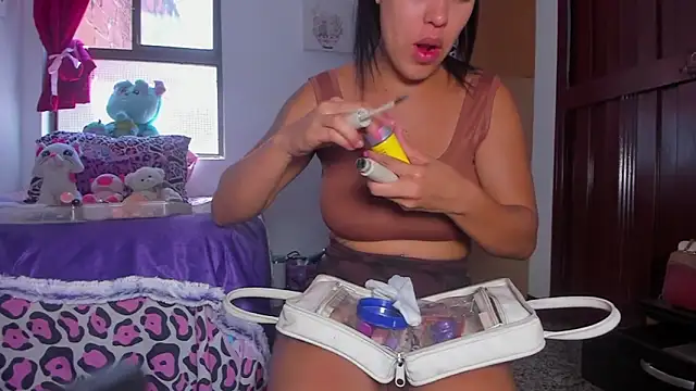 AlondraDiossa03 online show from March 31, 2026, 5:48 pm