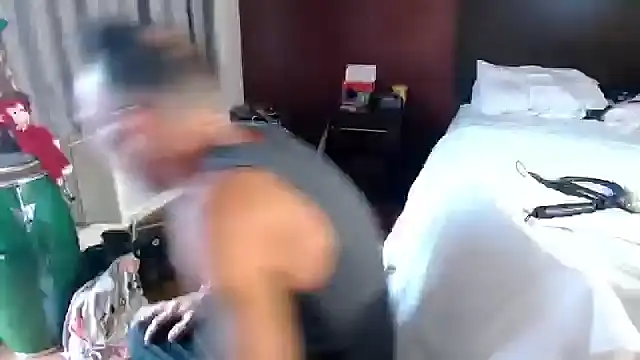 mycock2474u online show from November 16, 2025, 2:11 pm