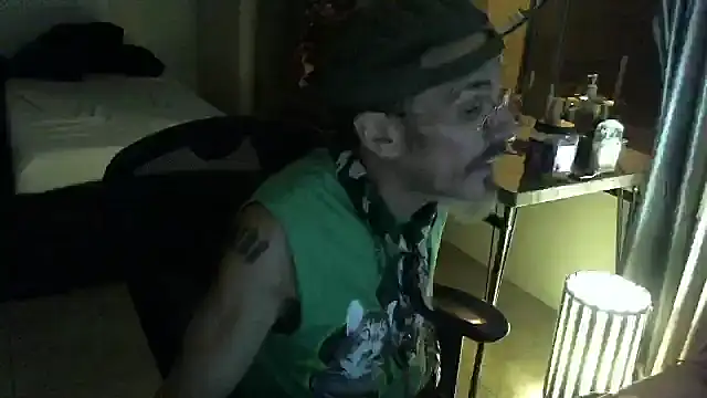 mycock2474u online show from October 15, 2025, 12:13 pm