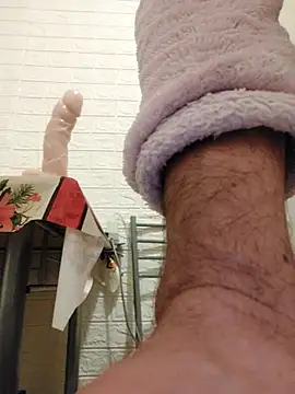 david geam online show from February 5, 2025, 2:08 am